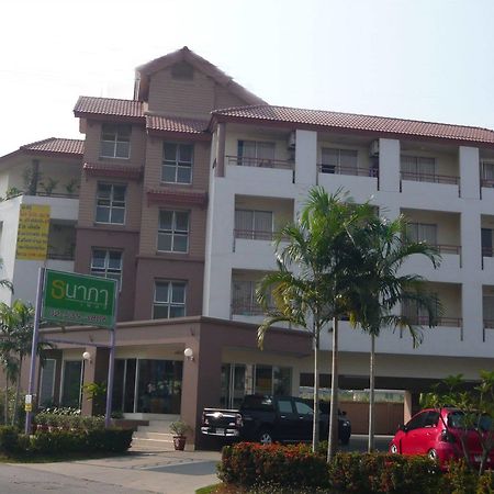 Thanapa Place Bangkok Exterior foto